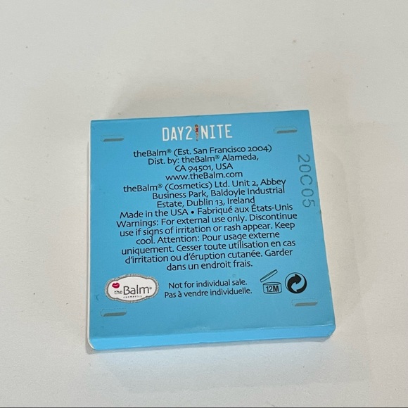 The Balm Autobalm Day2Nite Shadows on The Go 1.2g - Picture 3 of 5